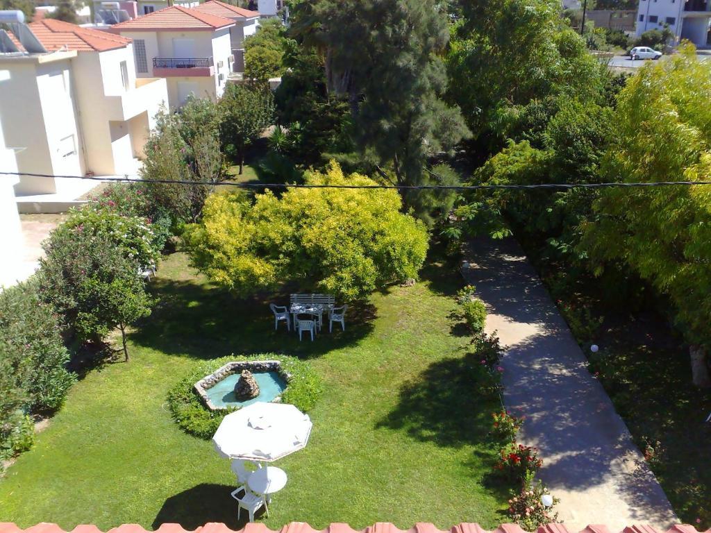Alexia Apartments & Studios Kremasti  Bagian luar foto
